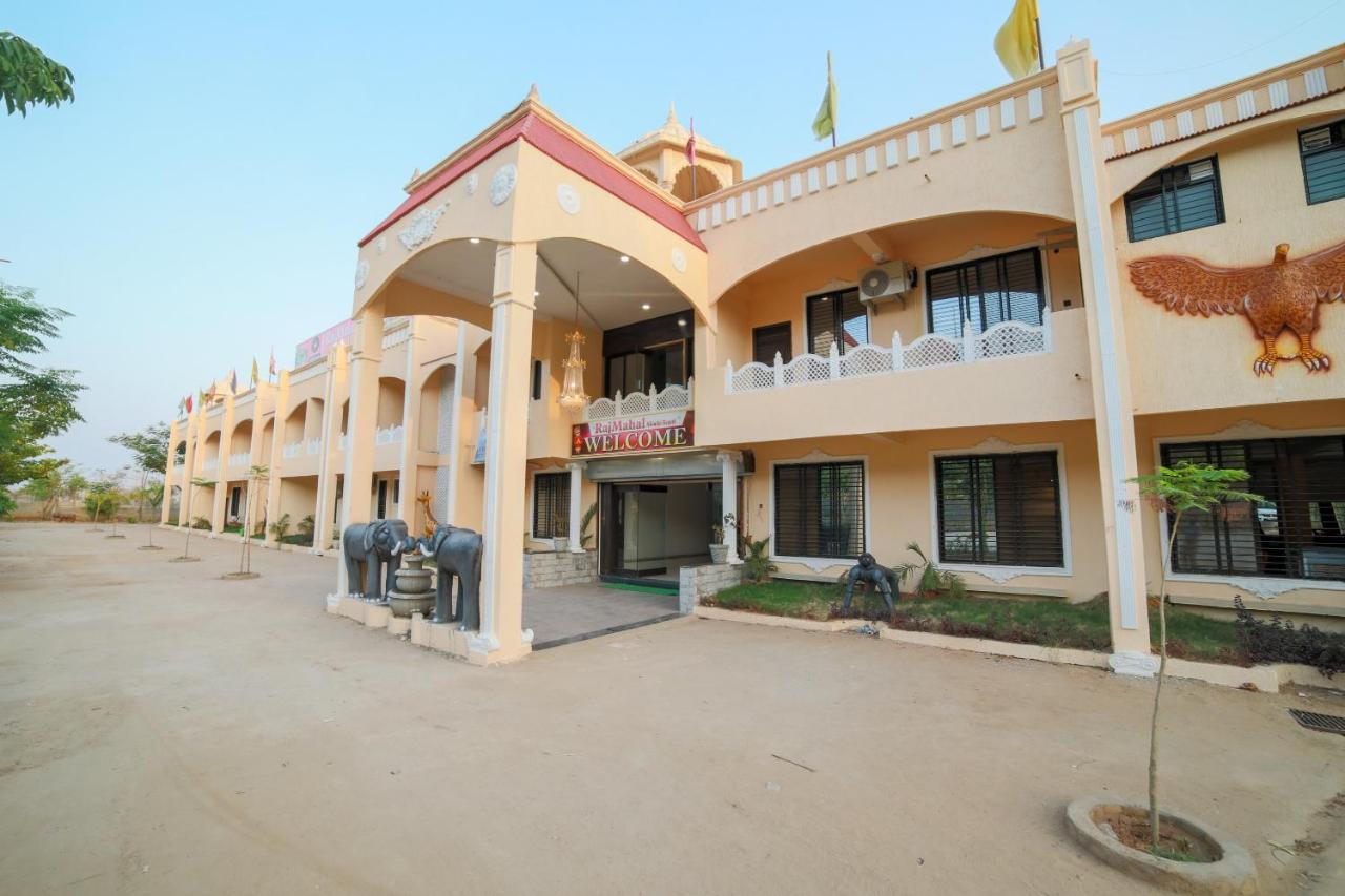 Collection O Rajmahal Khindsi Resort Ramtek Buitenkant foto